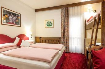 Hotel Maria - Room