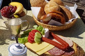 Pension Cafe Waldrast - prostor za zajtrk