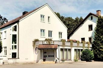 Hotel Restaurant Landsberger Hof - Exteriör