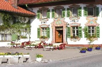 Gasthof Zum Hirsch -329 Jahre Tradition- - pogled od zunaj