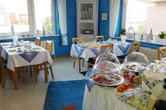 Naturwert Hotel Garni Ursula - Salón para desayunos