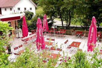 Hotel Restaurant Pension Weihermühle - Uteservering med ölutskänkning