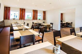 Landgasthof Rittmayer Hotel - Brauerei - Salón para desayunos