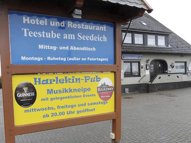 Hotel und Restaurant Teestube am Seedeich & Harlekin-Pub - Gli esterni