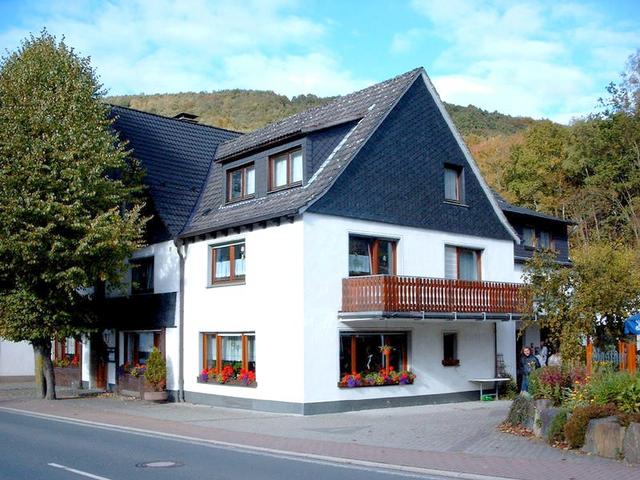 Landhotel Gasthof Pingel - Vista al exterior