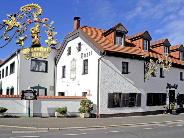 Hotel Jägerhof - Вид снаружи