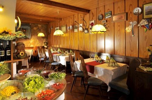 Image: Restaurant Zum Hirsch