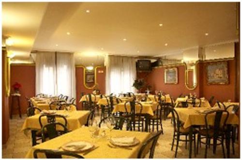 Imagem: Restaurante Hostal Adela